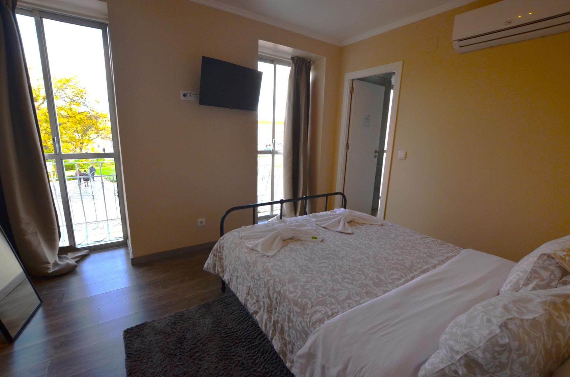 Suites Dp Σετούμπαλ Εξωτερικό φωτογραφία